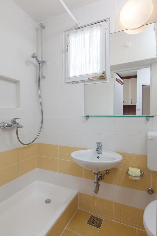 Apartments Potts Point Makarska Bilik gambar
